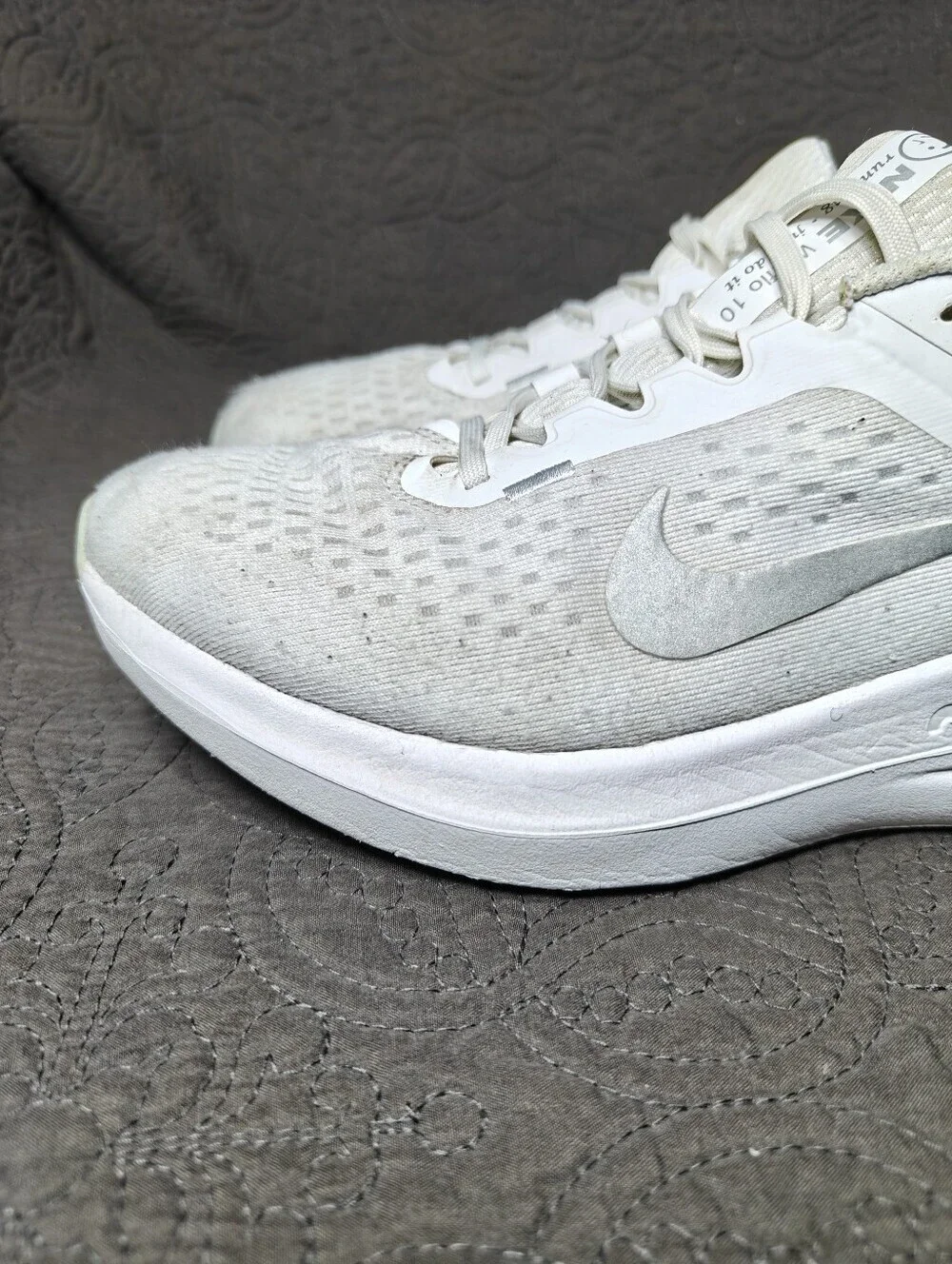 Nike Winflo 10 White Photon Dust Women's Running Shoes Sneakers Size 8
